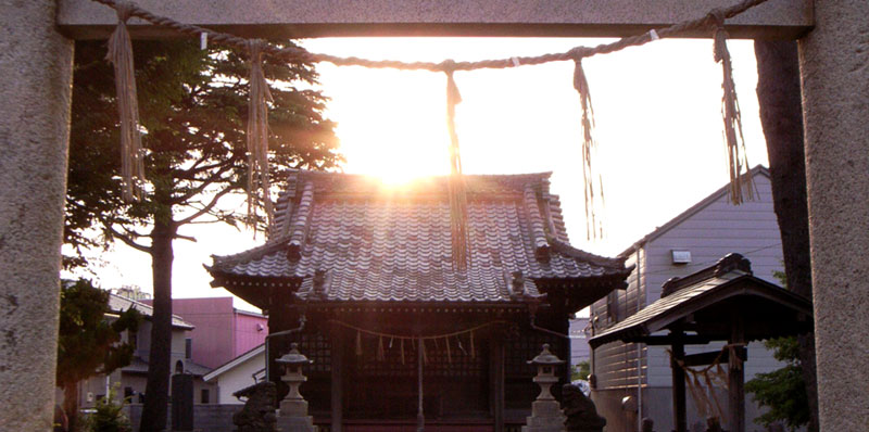 妙見神社（中根）- 九州千葉氏の祖・千葉胤貞の伝説が残る神社